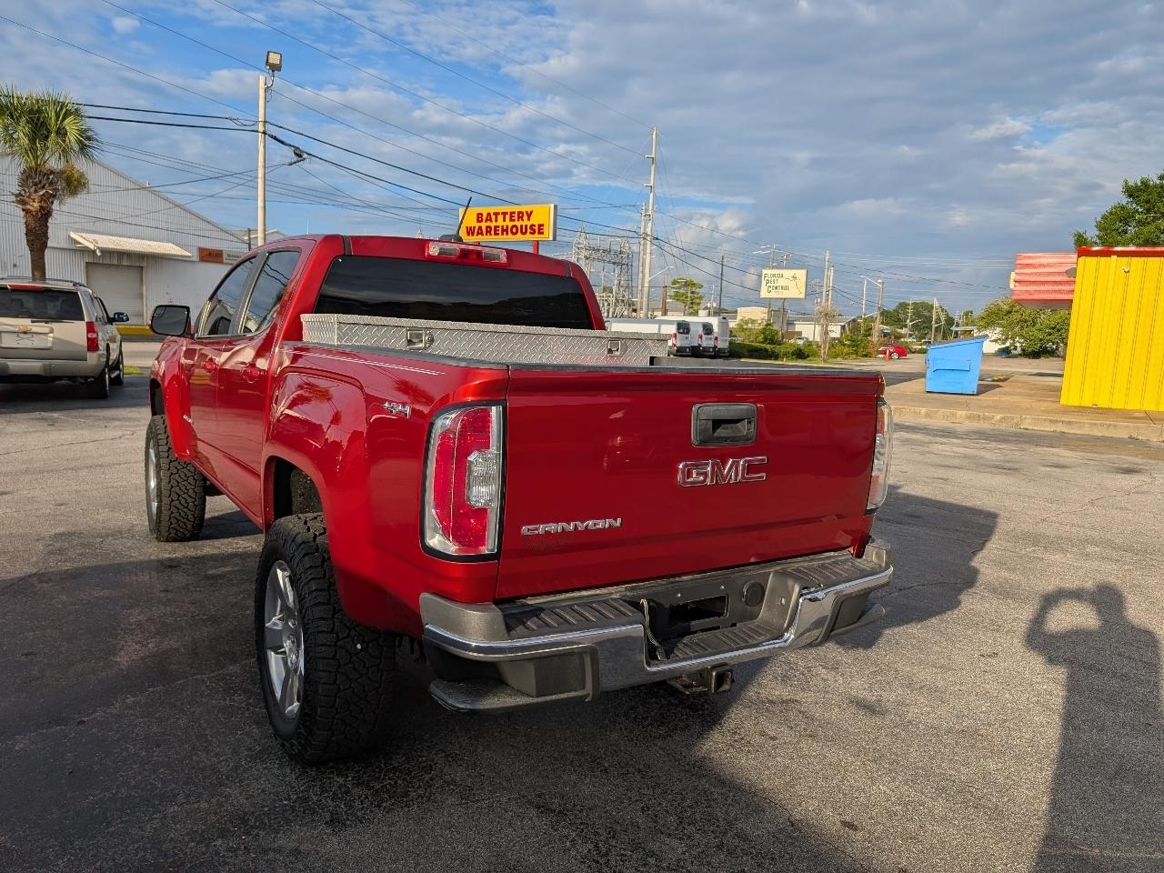 GMC Canyon 4WD Crew Cab 128.3" SLE 2015