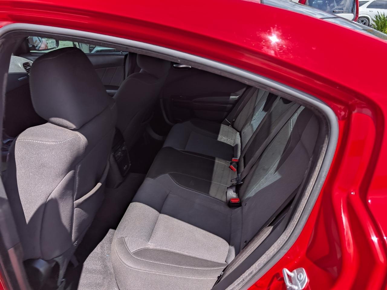 Dodge Charger SXT RWD 2021