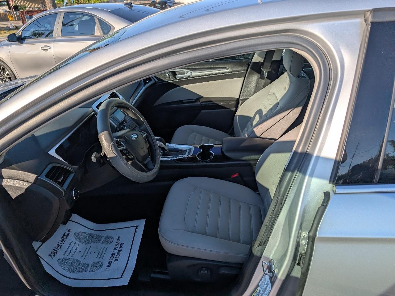Ford Fusion 4dr Sdn S FWD 2014