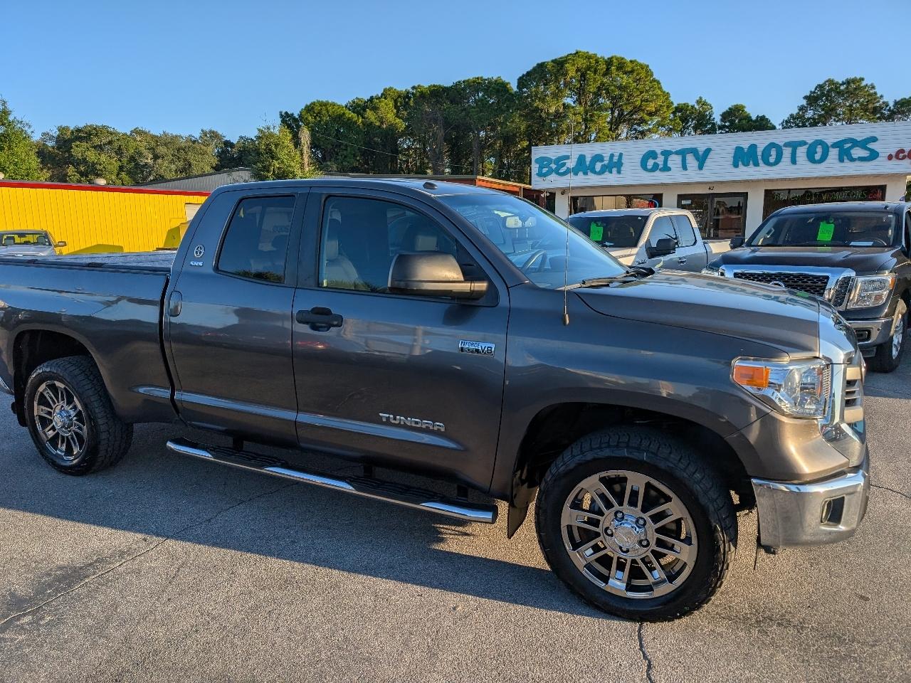 Toyota Tundra 2WD Truck Double Cab 5.7L V8 6-Spd AT SR5 (Natl) 2014