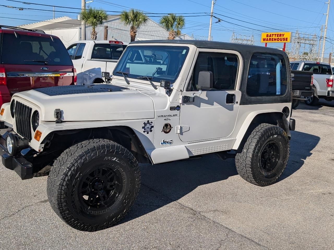 Jeep Wrangler 2dr Sahara 2001