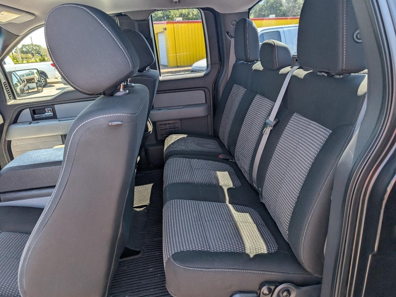 Ford F-150 4WD SuperCab 145" STX 2014