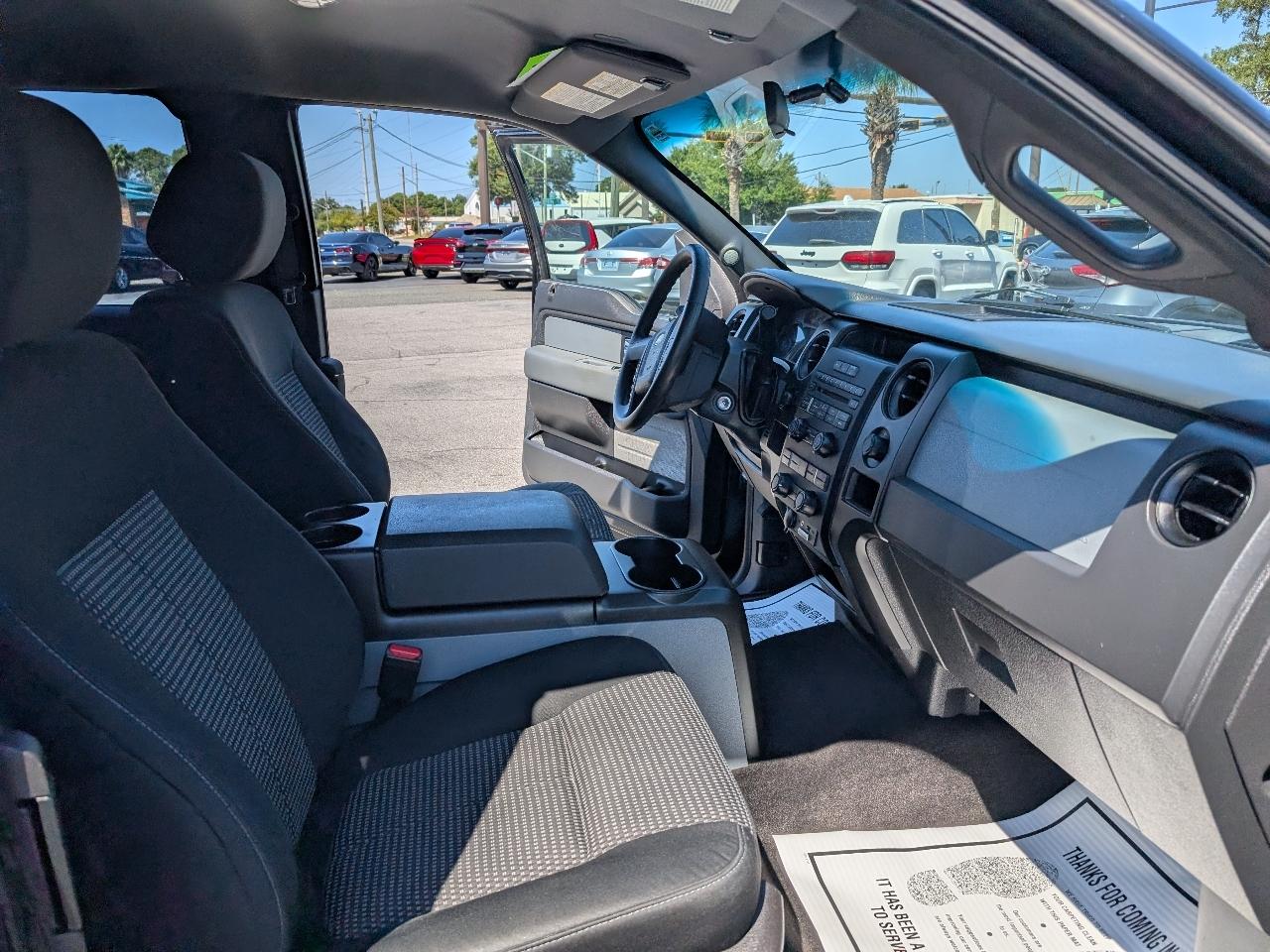 Ford F-150 4WD SuperCab 145" STX 2014