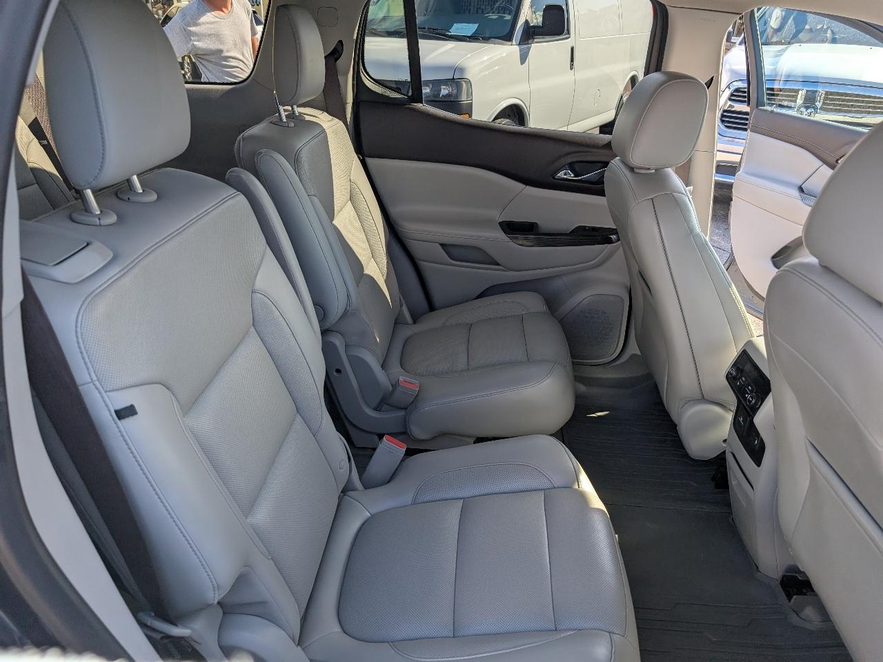 GMC Acadia FWD 4dr SLT w/SLT-2 2019