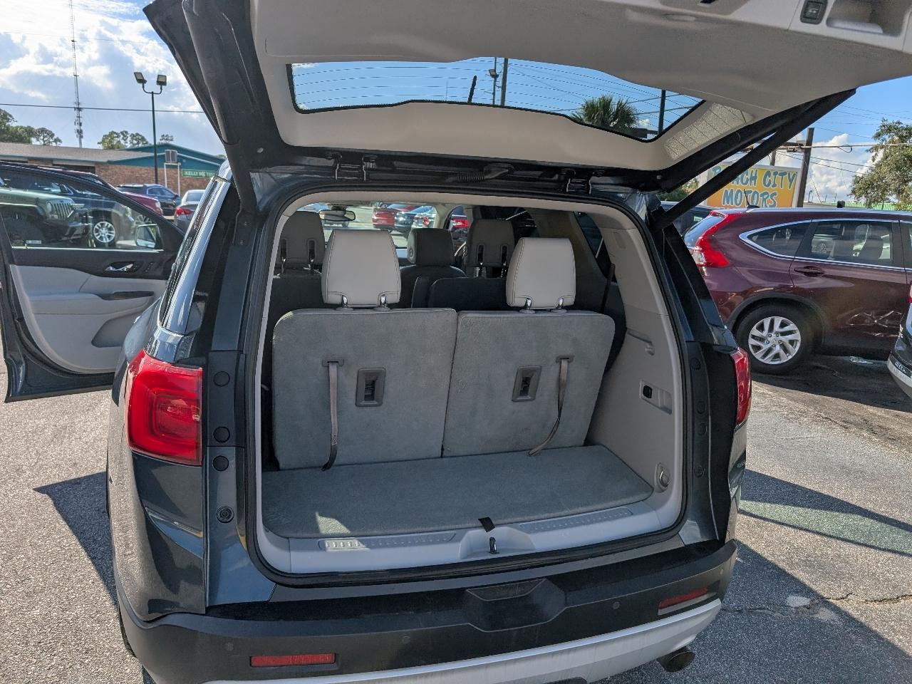GMC Acadia FWD 4dr SLT w/SLT-2 2019
