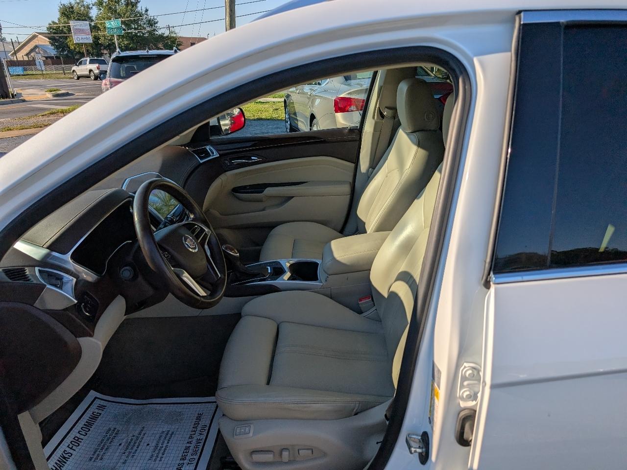 Cadillac SRX FWD 4dr Premium Collection 2014
