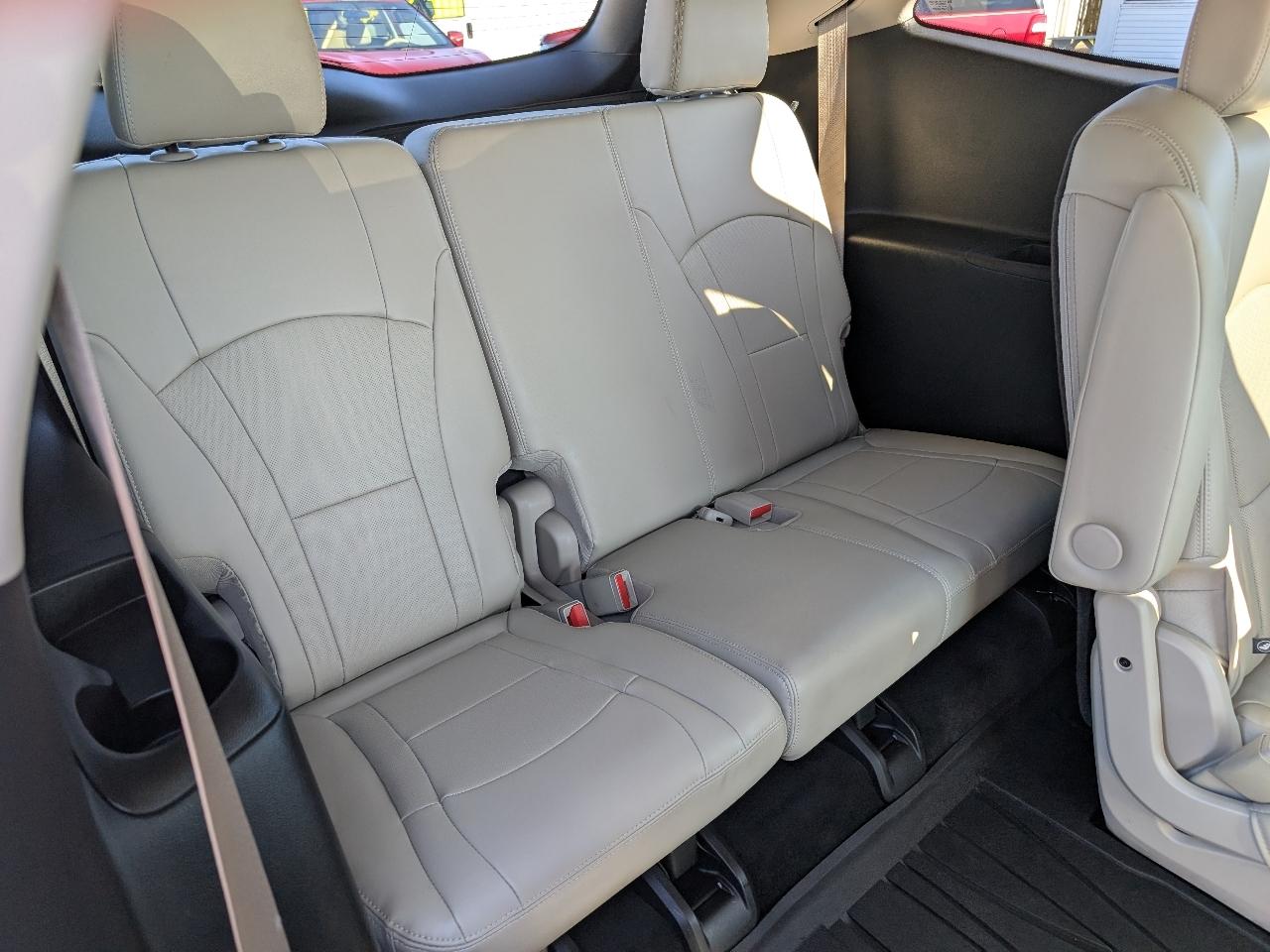 Buick Enclave FWD 4dr Premium 2018