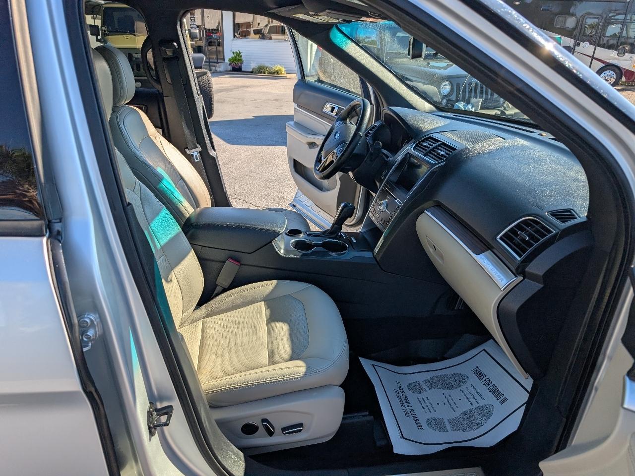 Ford Explorer Limited FWD 2018