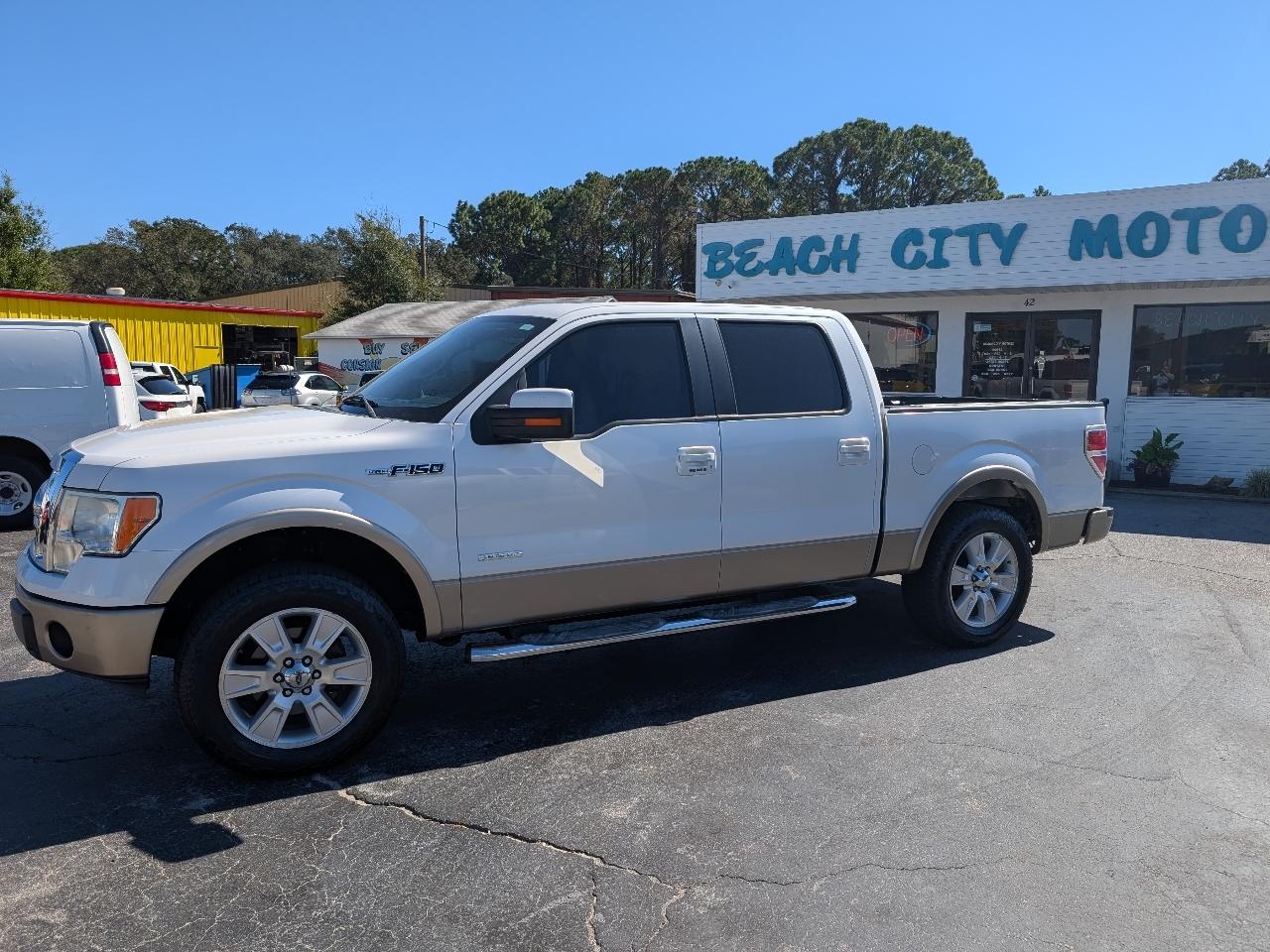 Ford F-150 2WD SuperCrew 145" Lariat 2011