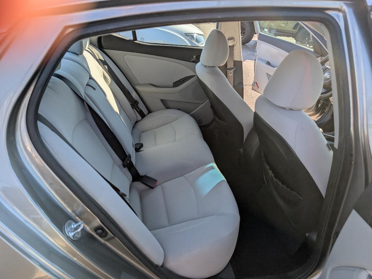 Kia Optima 4dr Sdn LX 2015