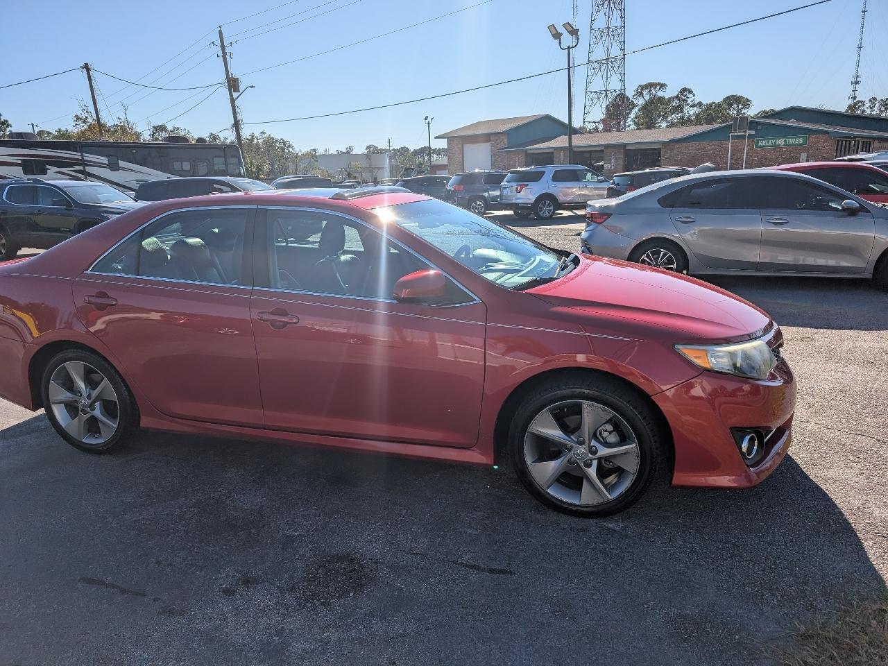 Toyota Camry  2012