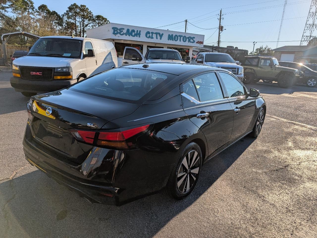 Nissan Altima 2.5 SL Sedan 2020