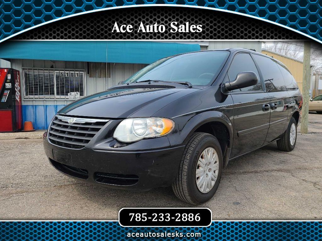 Used 2006 Chrysler Town & Country LWB LX for Sale in Topeka KS 66609