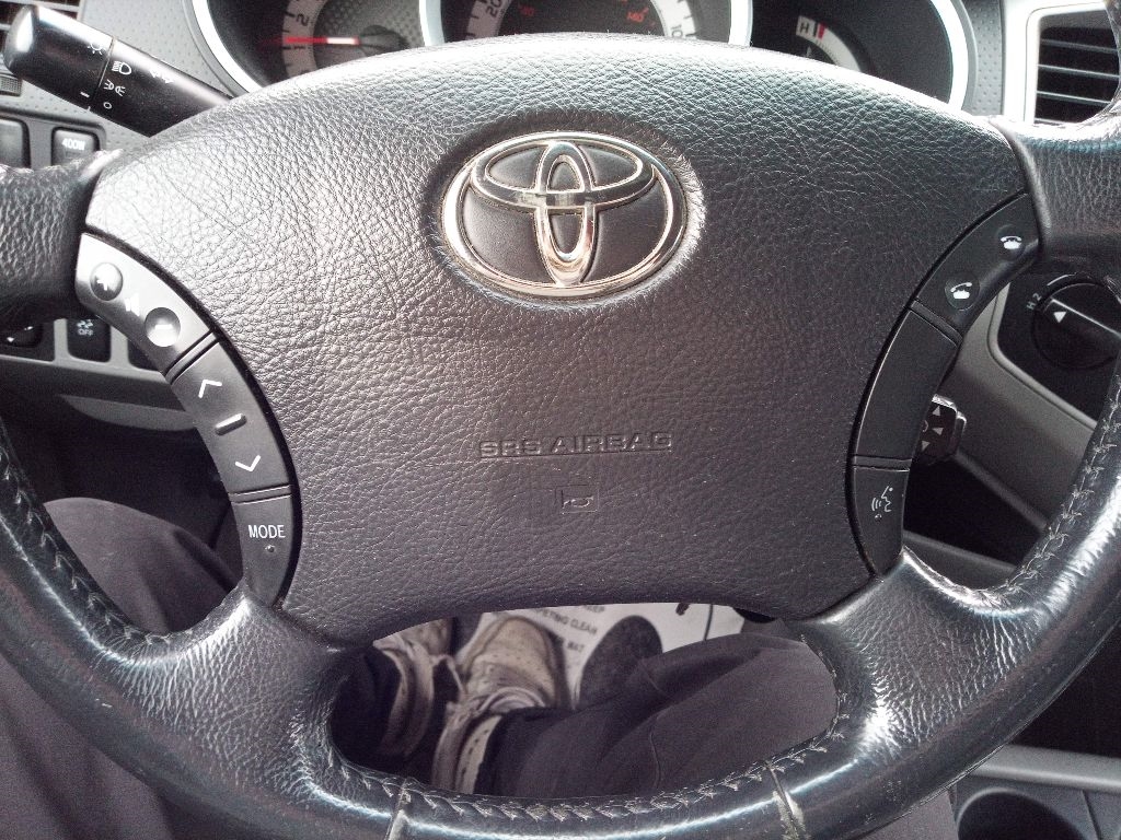 Toyota Tacoma  2011