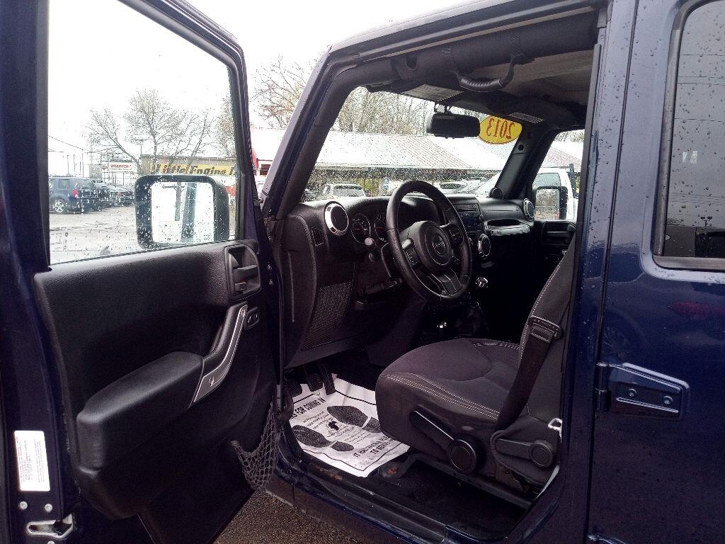 Jeep Wrangler Unlimited  2013