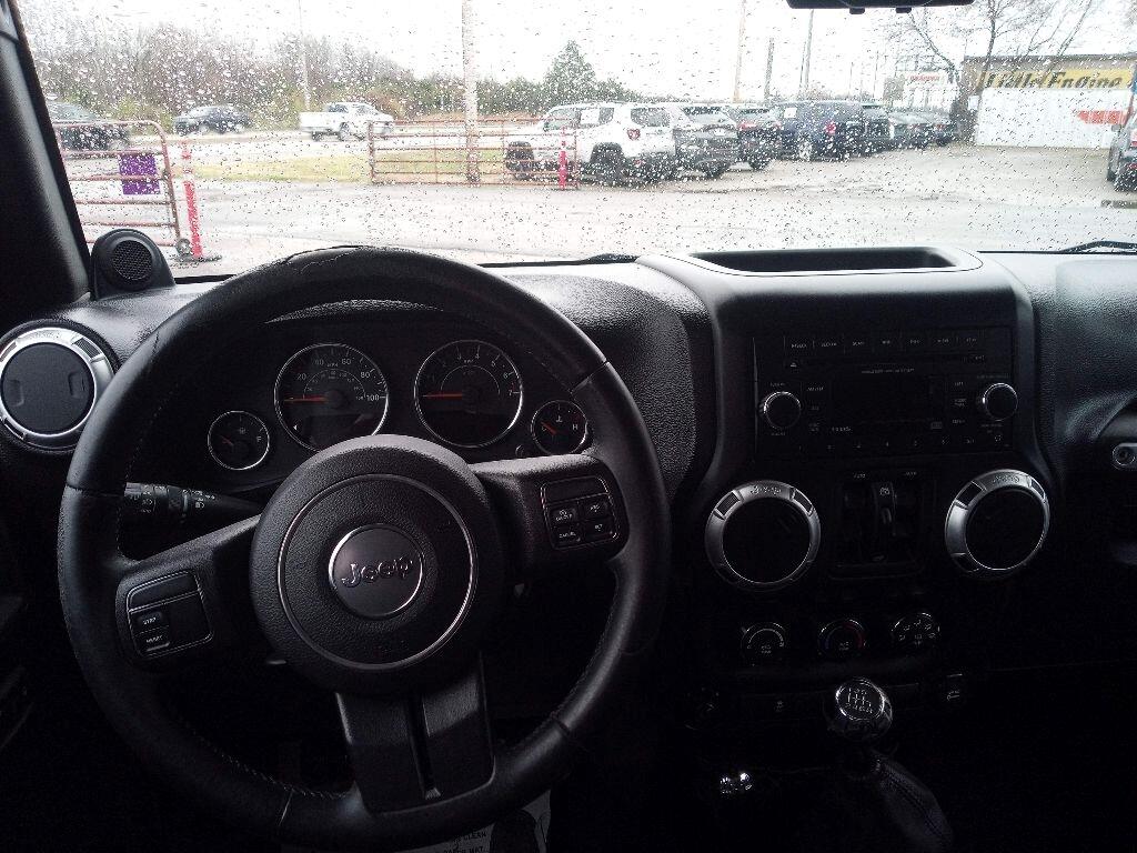 Jeep Wrangler Unlimited  2013