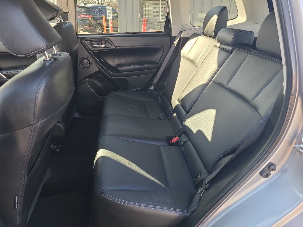 Subaru Forester  2015