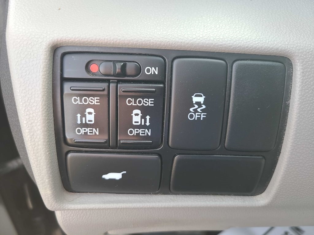 Honda Odyssey  2011