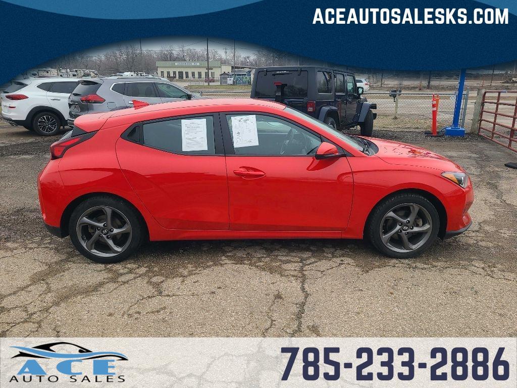 2020 Hyundai Veloster 2.0L