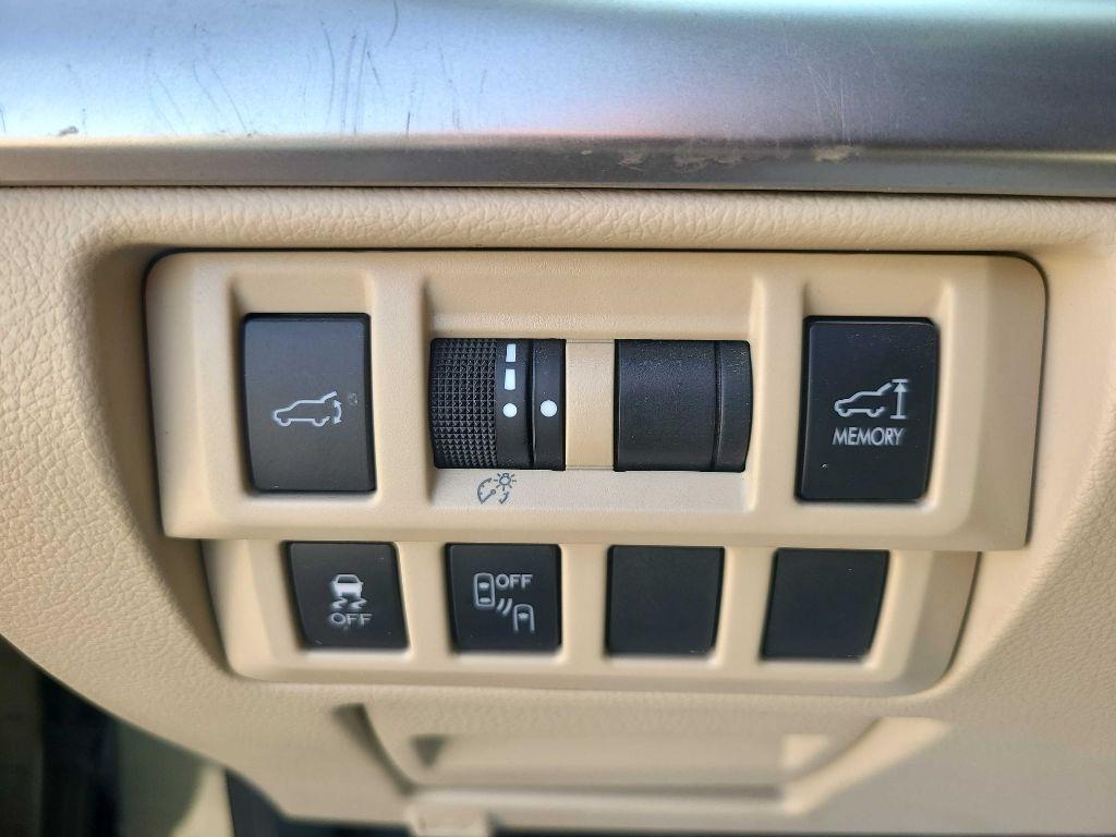 Subaru Outback  2017