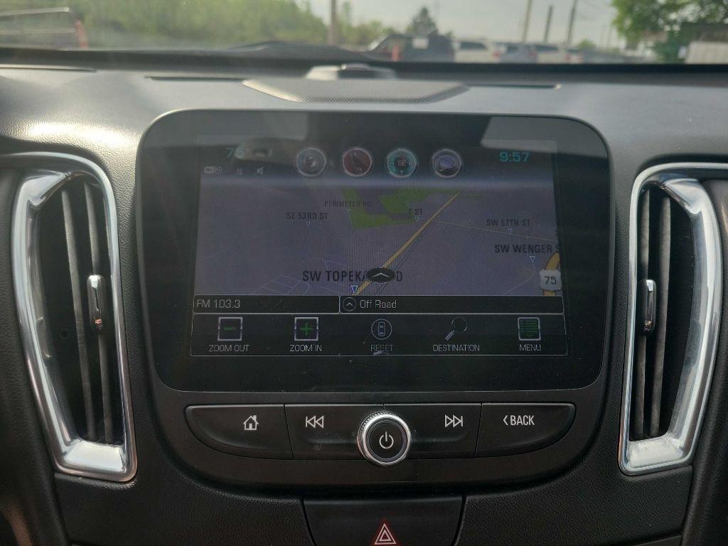 Chevrolet Malibu  2017