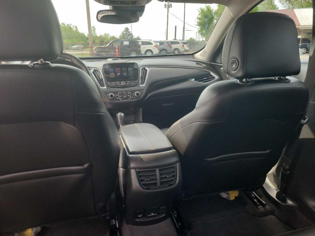 Chevrolet Malibu  2017