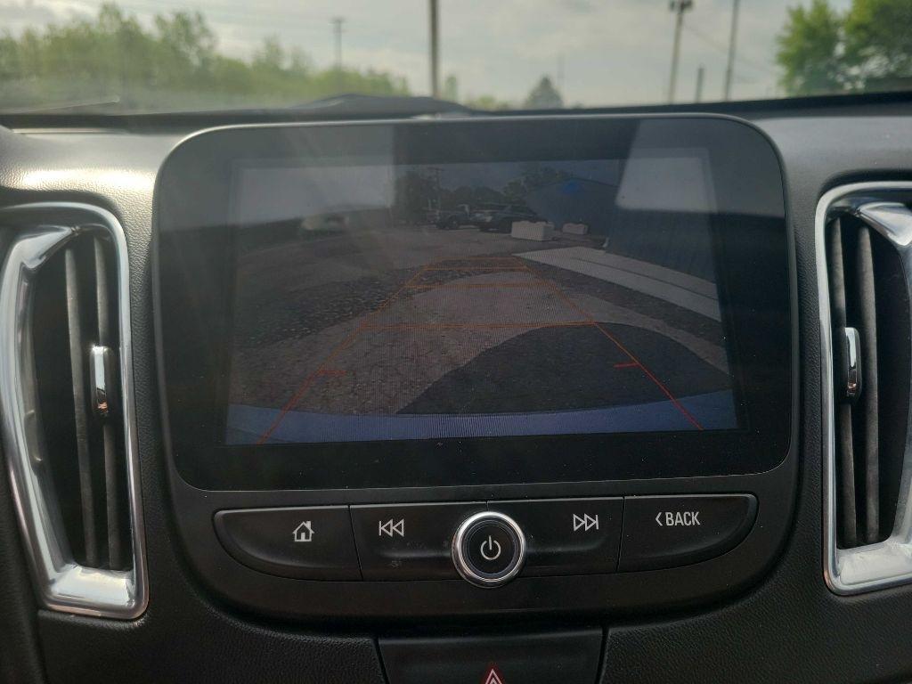 Chevrolet Malibu  2017