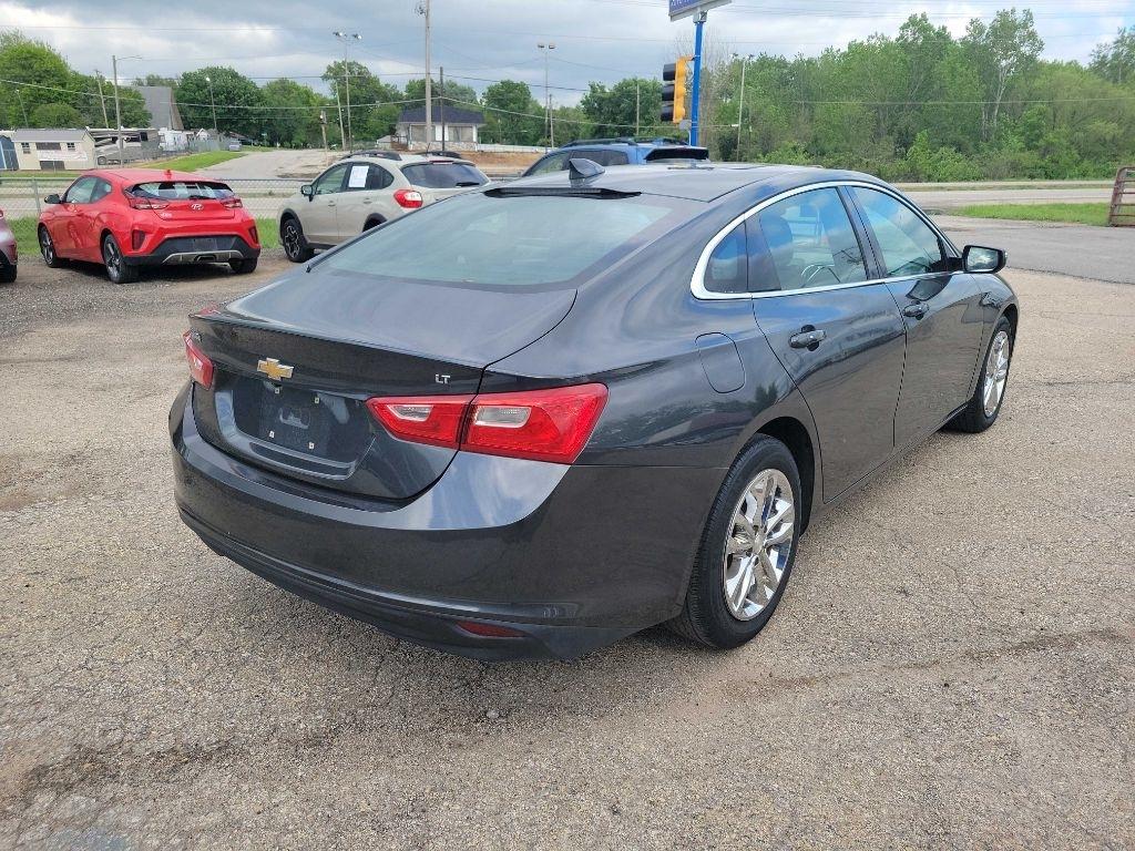 Chevrolet Malibu  2018