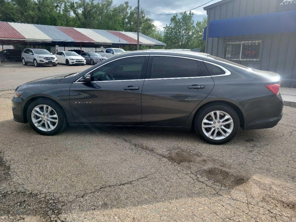 Chevrolet Malibu  2017