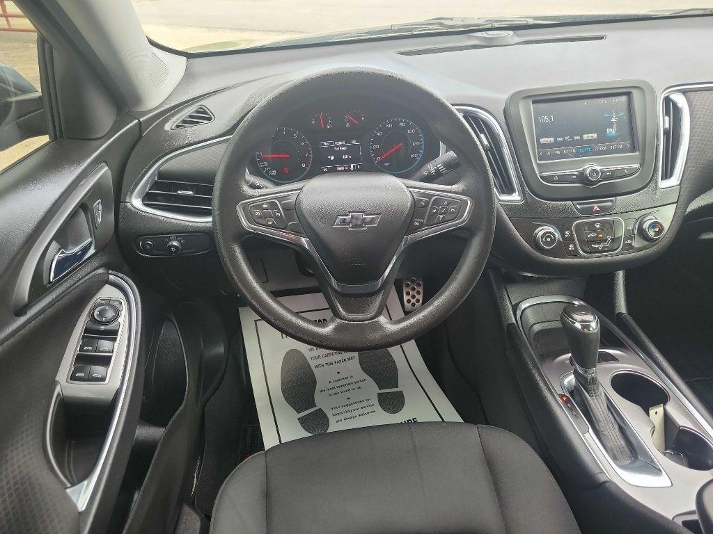 Chevrolet Malibu  2017