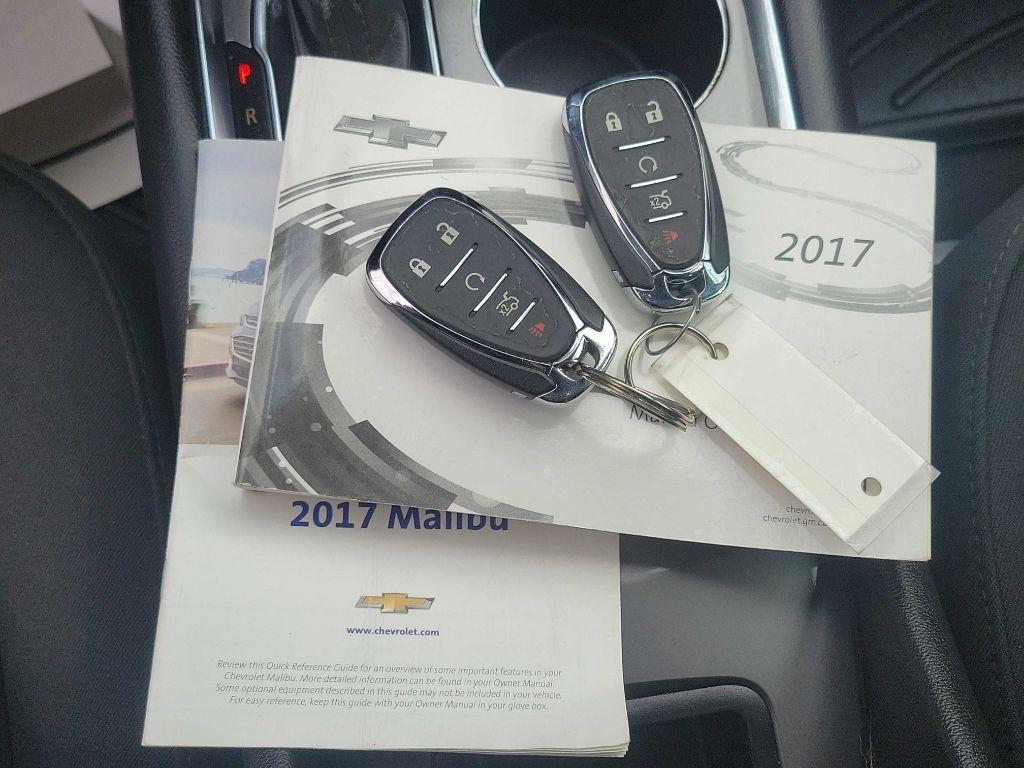 Chevrolet Malibu  2017