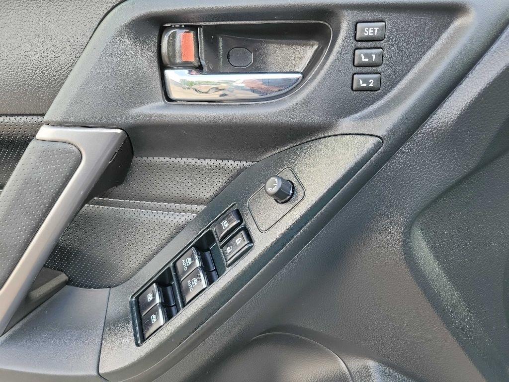 Subaru Forester  2017