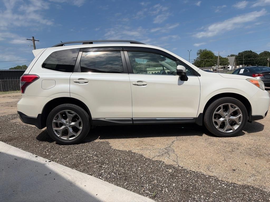 Subaru Forester 2.5i Touring 2015
