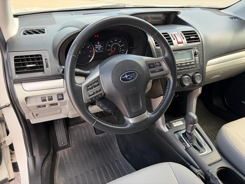 Subaru Forester 2.5i Touring 2015