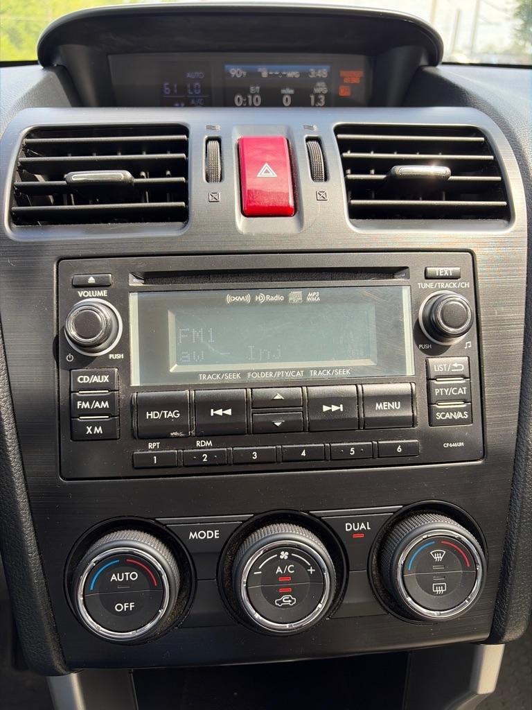 Subaru Forester 2.5i Touring 2015