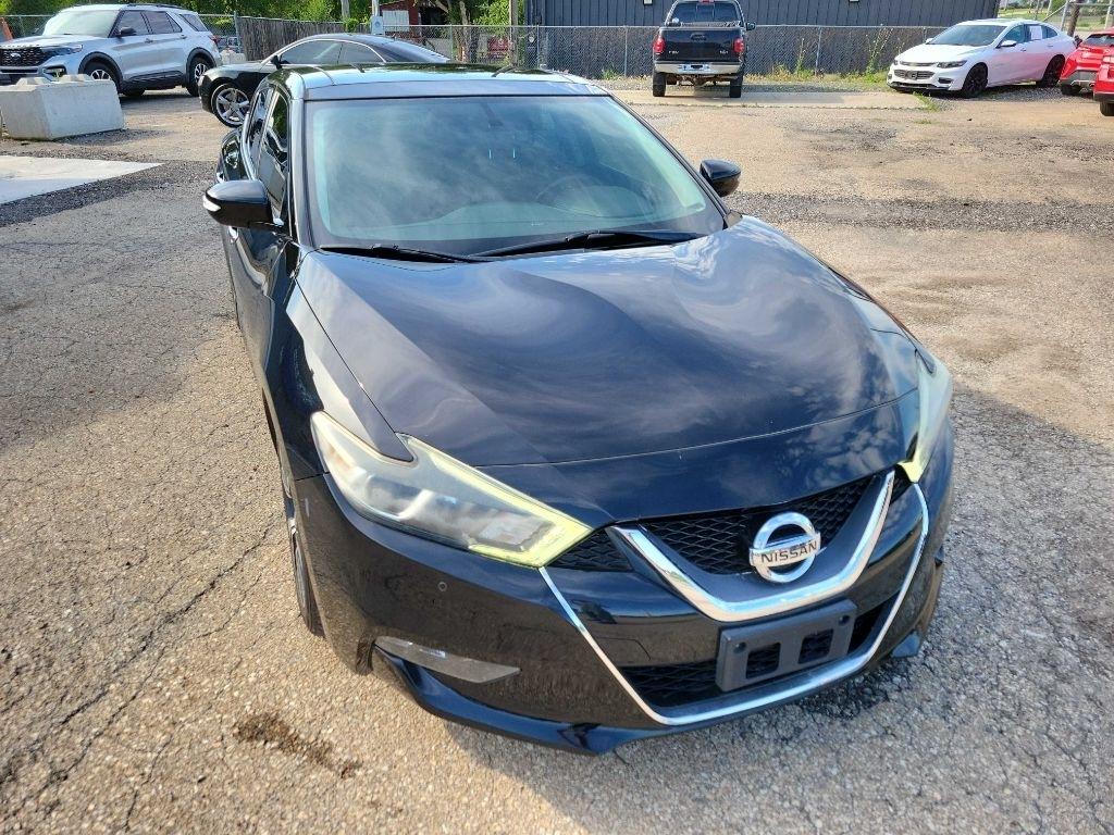 Nissan Maxima  2017