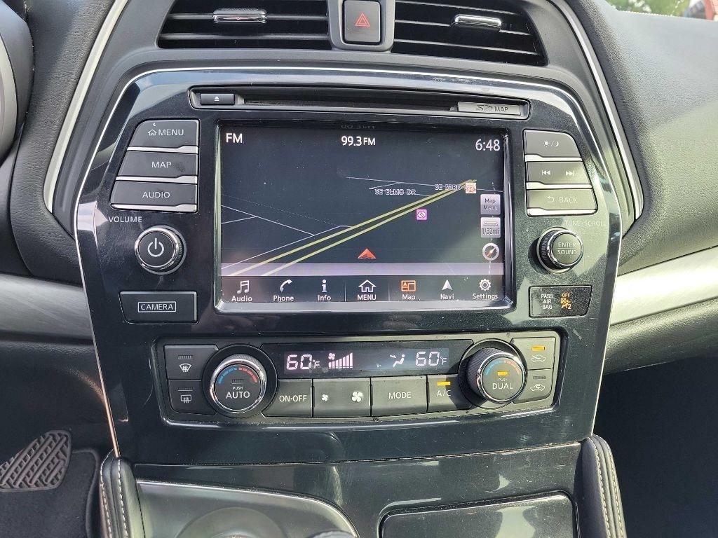 Nissan Maxima  2017
