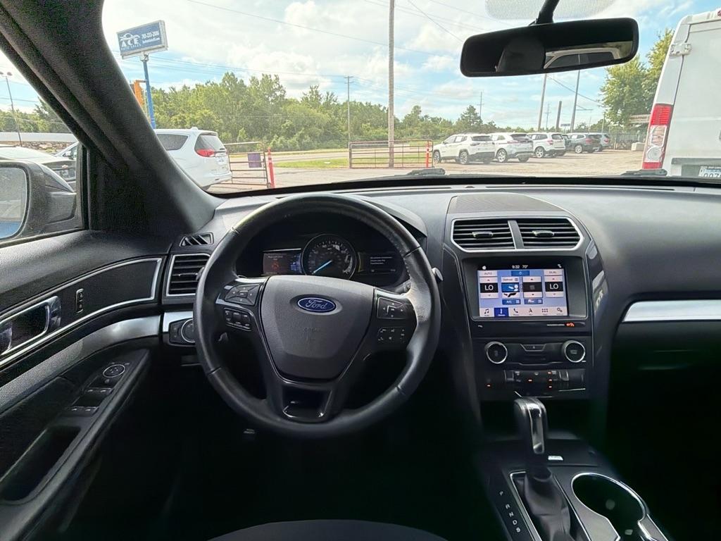 Ford Explorer  2017