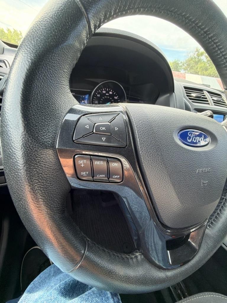 Ford Explorer  2017