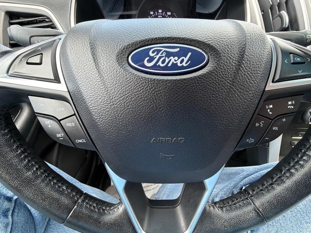 Ford Edge  2020