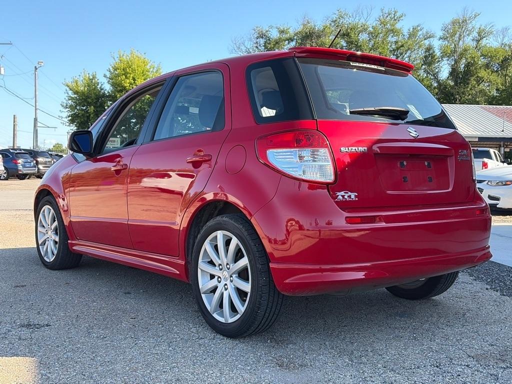 Suzuki SX4  2011