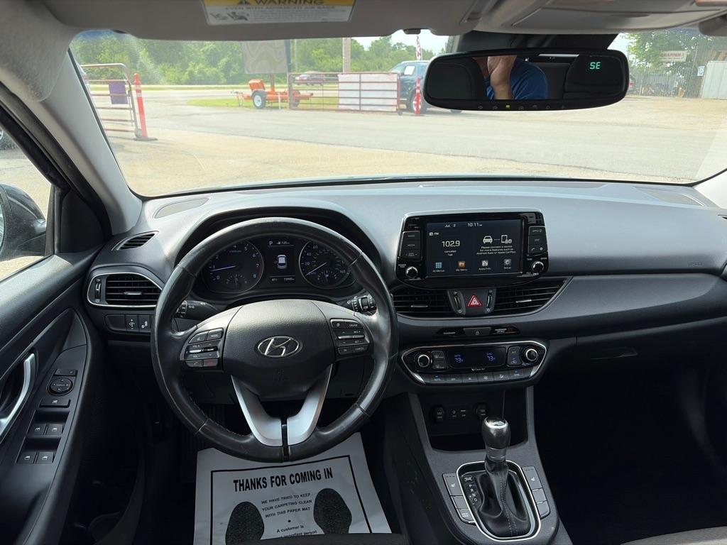 Hyundai Elantra GT 2018