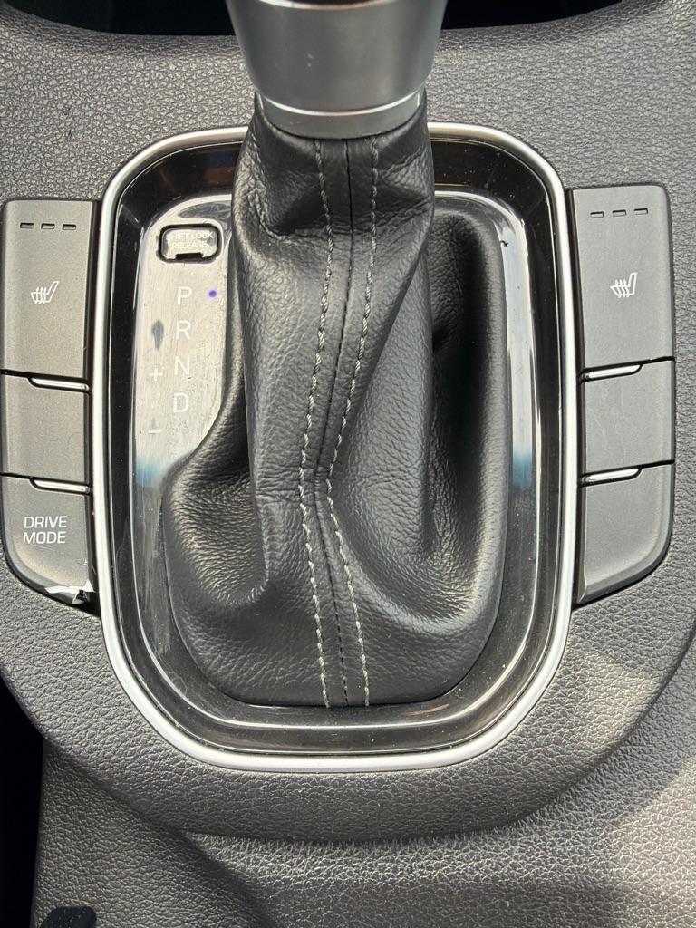 Hyundai Elantra GT 2018