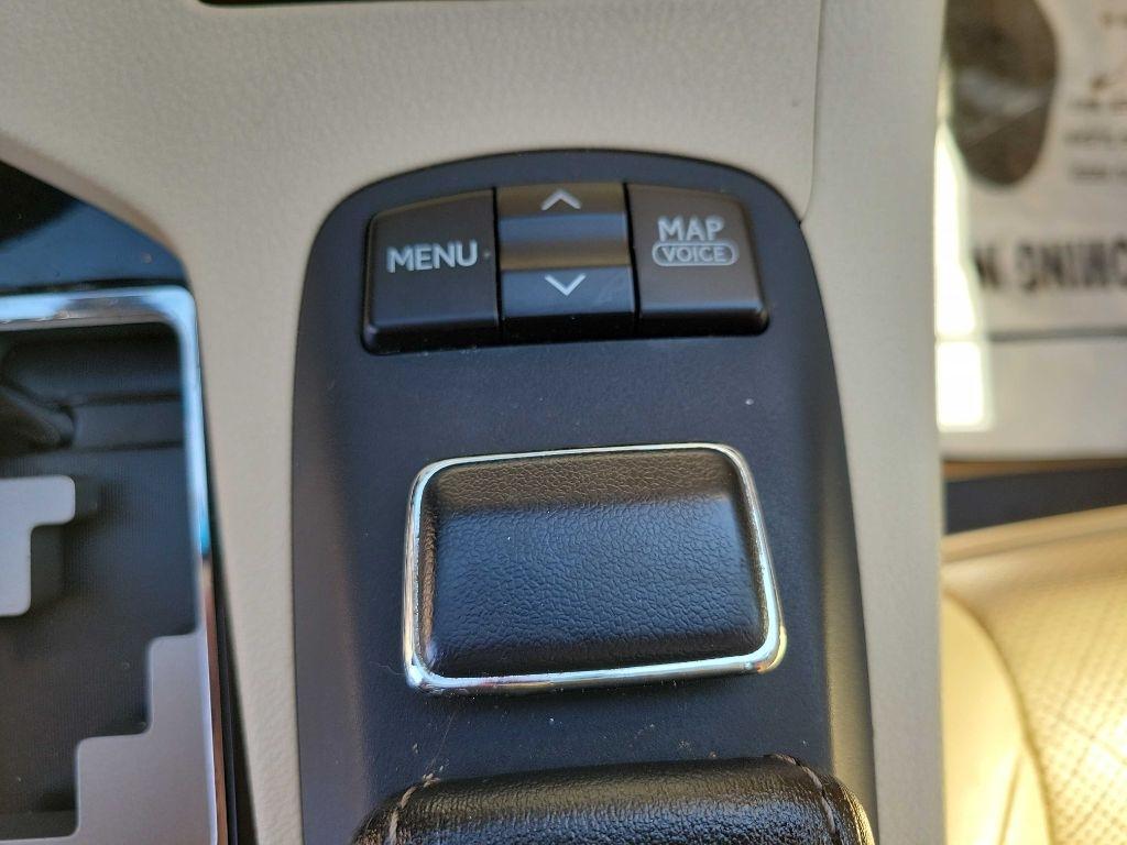 Lexus ES 350  2013