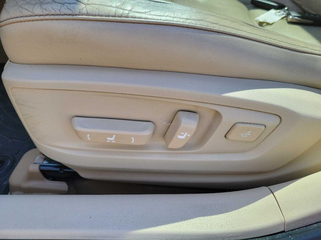 Lexus ES 350  2013