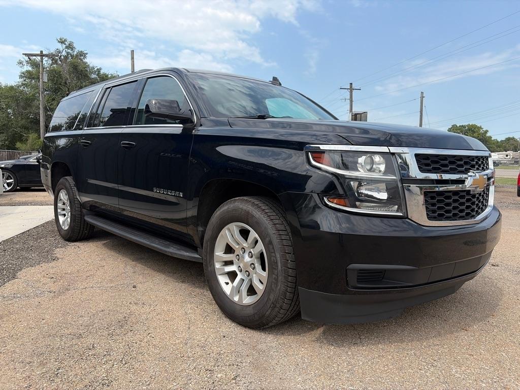 Chevrolet Suburban  2019