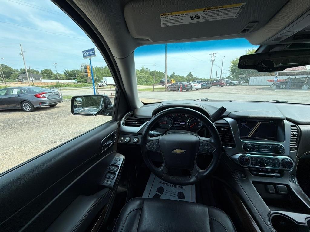 Chevrolet Suburban  2019