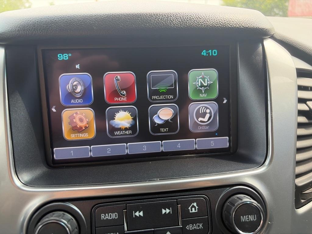 Chevrolet Suburban  2019
