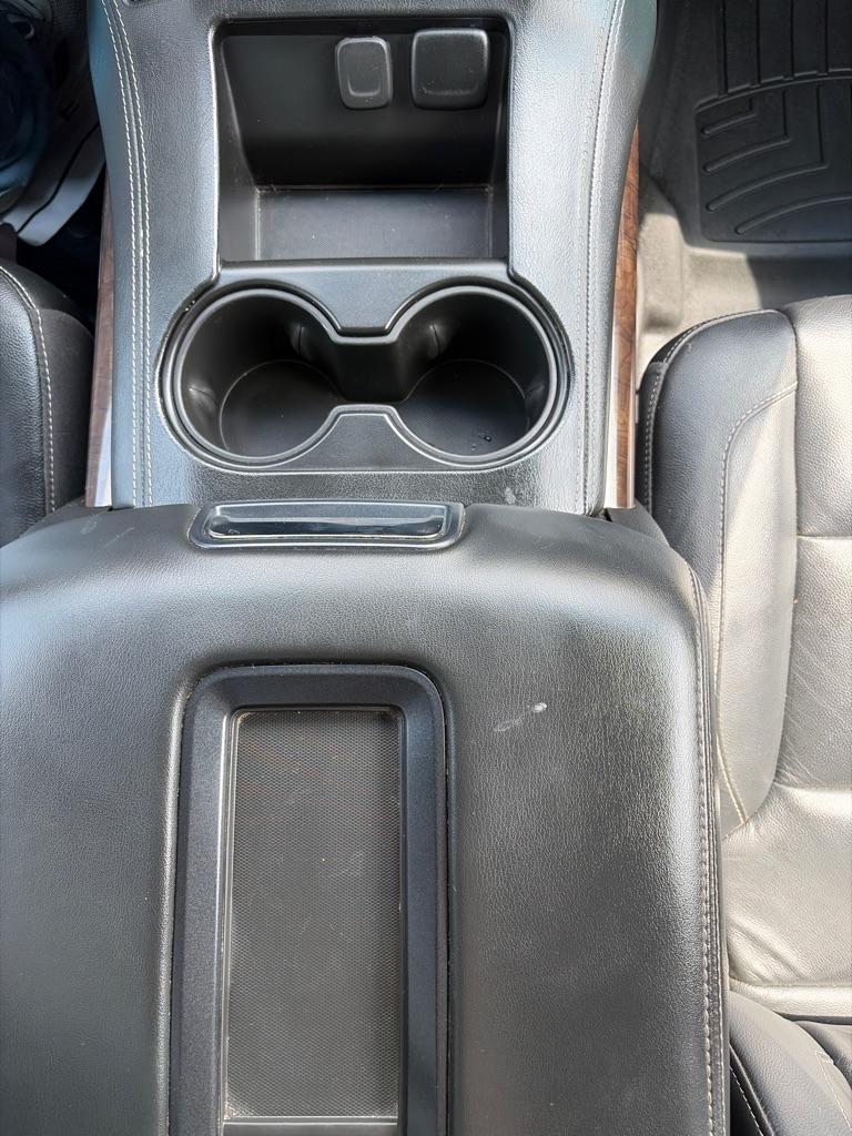 Chevrolet Suburban  2019