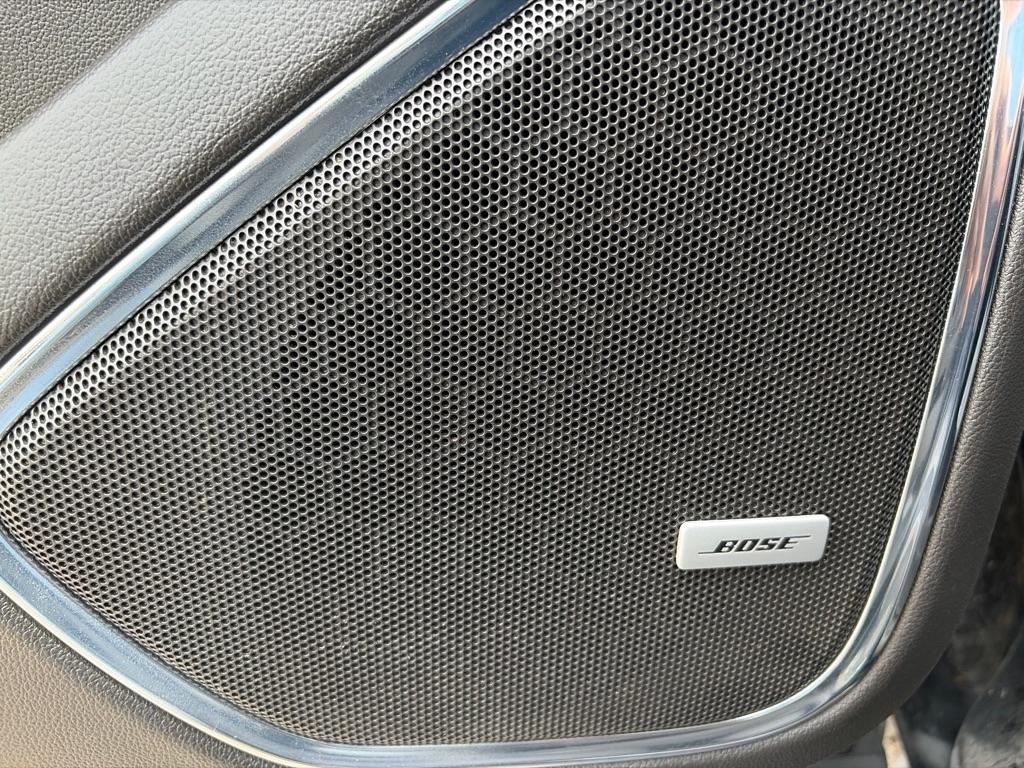 Chevrolet Suburban  2019